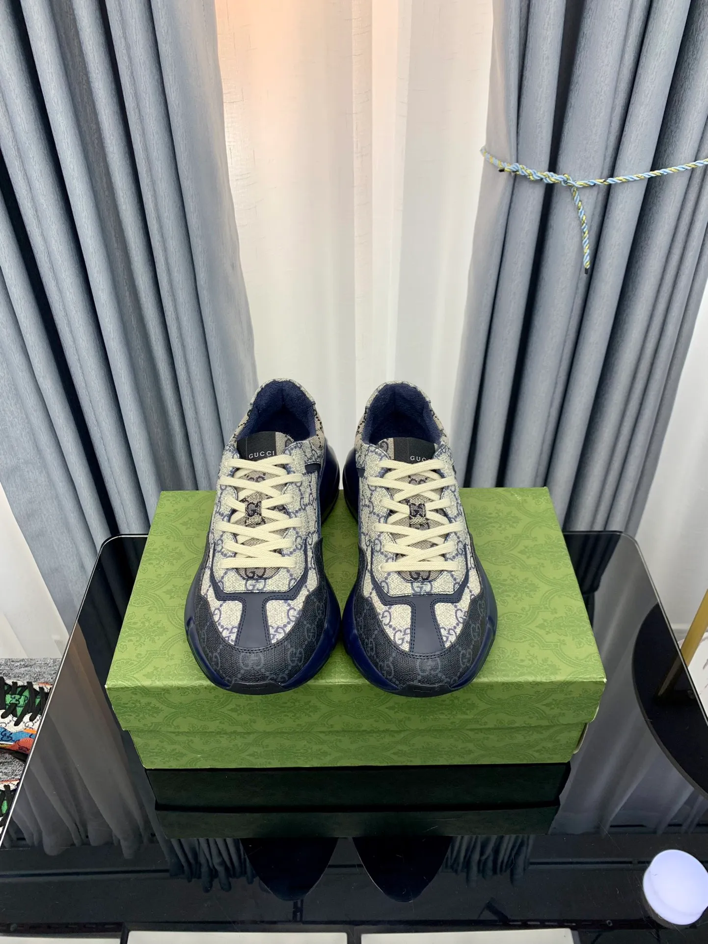 👟👟Ex-factory price 480👟👟 Women's Shoes Factory Women's Shoes Women's Clothes Women's Shoes Women's Clothes Women's Shoes Women's Clothes Women's Shoes Women's Clothes Women's Shoes Factory Gucci dad shoes for couples Old leather horn-shaped retro jogging shoes The fading Balenciaga grandpa trend has ushered in GUCCI dad shoes, the trend leader in the fashion industry. Original shoe mold opening, original last from Italian handmade foundry! [Gucci original dad shoes] Original surface: imported calfskin! Lining: Grade A hybrid lambskin! Outsole: The highest restoration sole T👟👟Ex-factory price U material plus wear-resistant foam (anti-wear cushioning) ivory leather processed with distressed effect The sole is 5cm high! The comfort level is excellent, killing all high-end versions on the market! Original logo outsole! 👣Size: Women’s size 35-40. Men's size 38-45. Women's heel with 🈚️logo! Men's heel with 🈶️logo!
